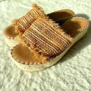 Women's Tan Woven Slide Sandals